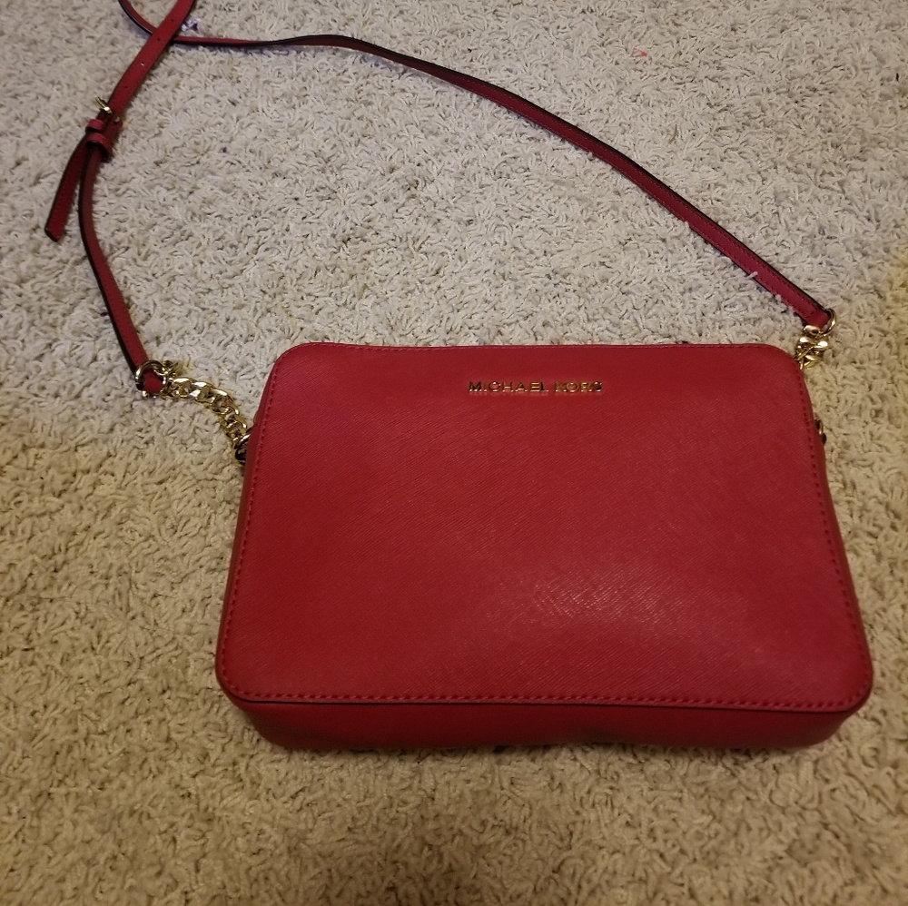 Michael kors crossbody bag